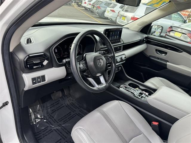 used 2024 Honda Pilot car, priced at $39,733