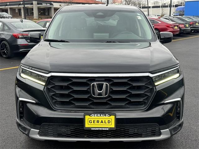 used 2023 Honda Pilot car, priced at $31,533