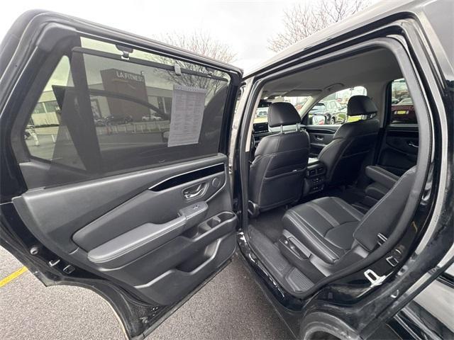 used 2023 Honda Pilot car, priced at $31,533