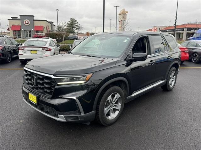 used 2023 Honda Pilot car, priced at $31,533
