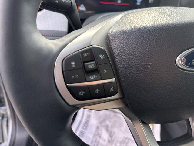 new 2025 Ford Explorer car, priced at $46,371