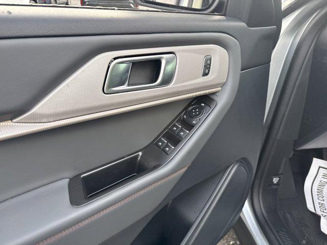 new 2025 Ford Explorer car, priced at $46,371