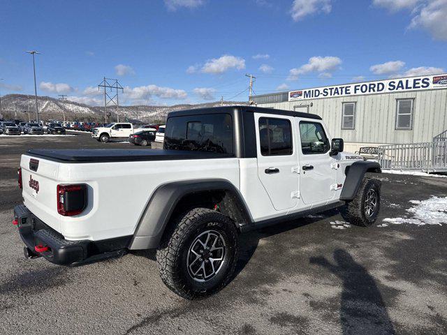 used 2024 Jeep Gladiator car, priced at $46,224