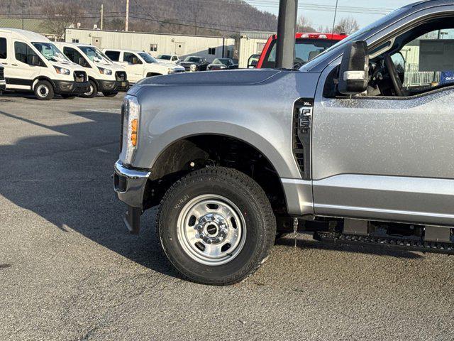 new 2024 Ford F-350 car, priced at $56,430