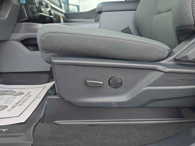new 2025 Ford F-450 car, priced at $83,590