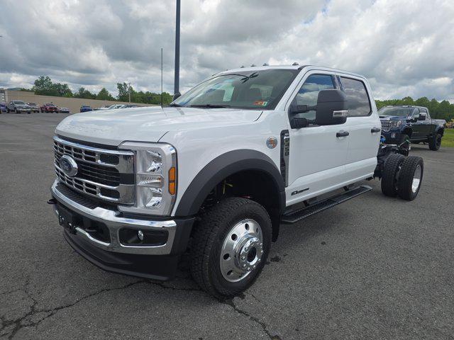 new 2025 Ford F-450 car, priced at $83,590