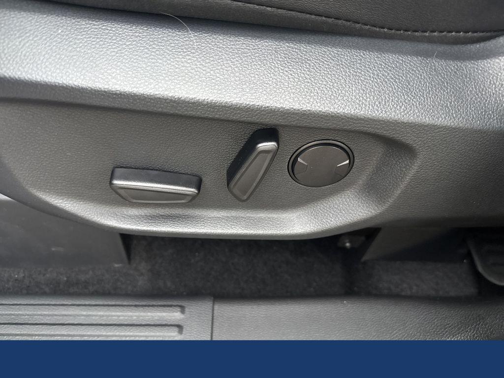 new 2025 Ford Ranger car, priced at $49,655