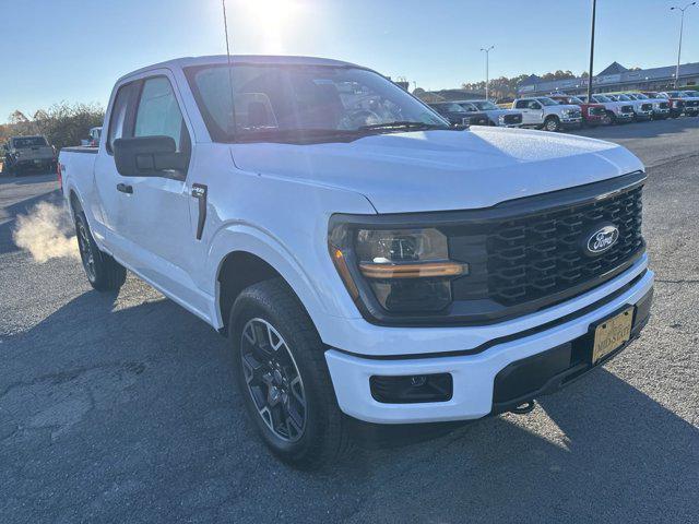 new 2024 Ford F-150 car, priced at $48,771