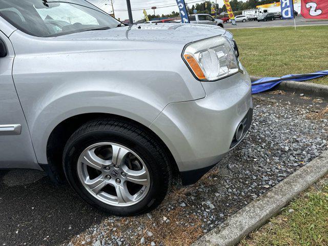 used 2015 Honda Pilot car, priced at $21,999