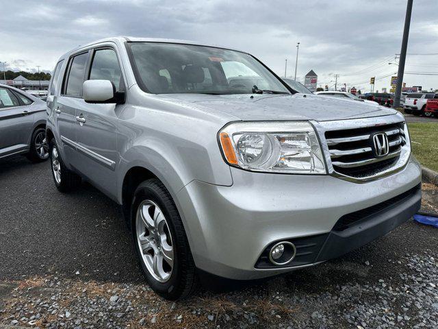 used 2015 Honda Pilot car, priced at $21,999