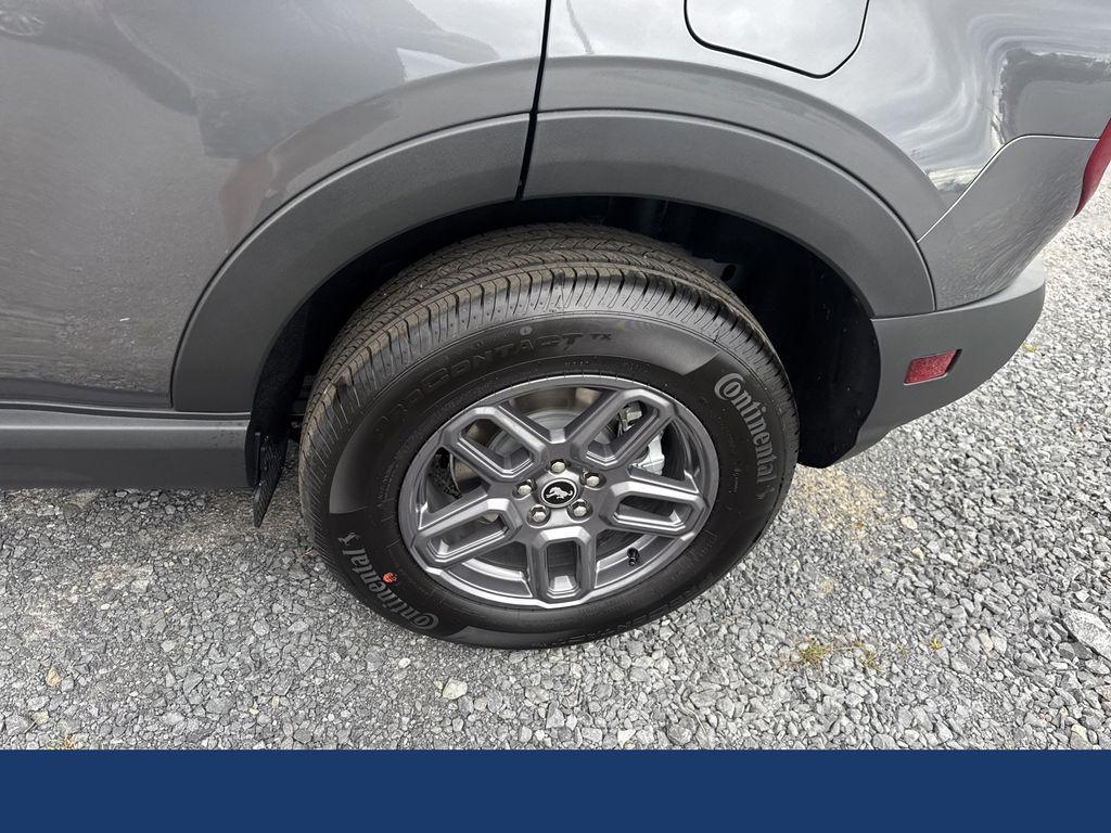 new 2025 Ford Bronco Sport car, priced at $31,976