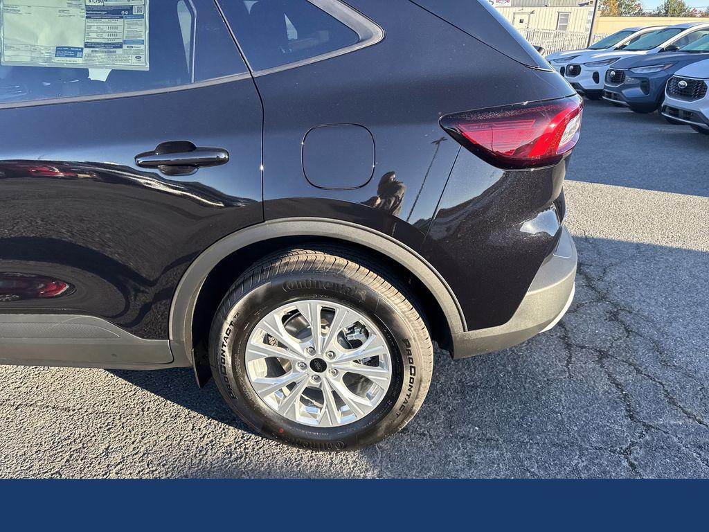 new 2026 Ford Escape car, priced at $31,040