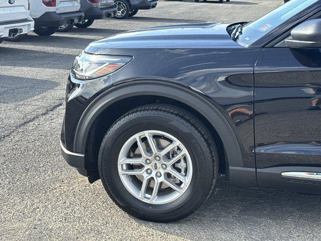 new 2025 Ford Explorer car, priced at $42,777