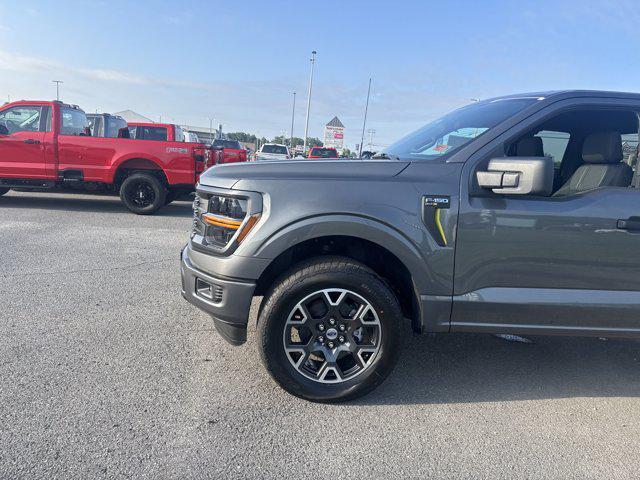 new 2025 Ford F-150 car, priced at $51,860