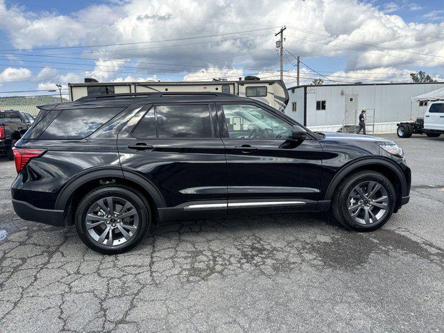 new 2025 Ford Explorer car, priced at $46,922