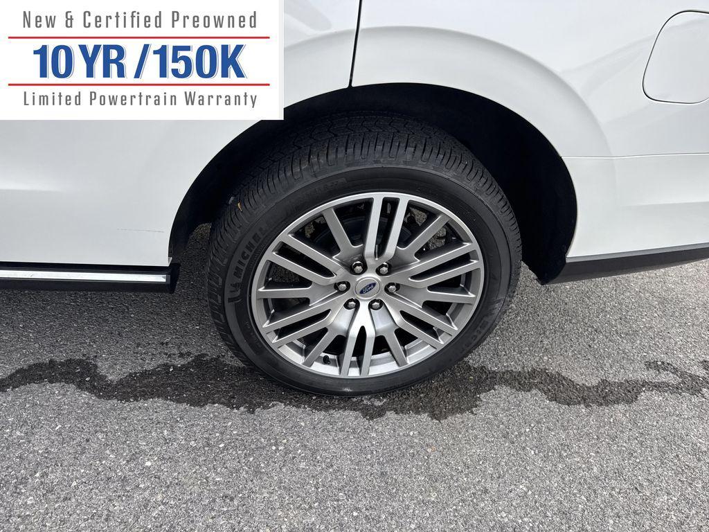 used 2022 Ford Expedition car, priced at $48,383