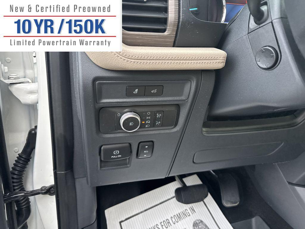 used 2022 Ford Expedition car, priced at $48,383