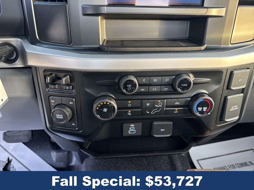 new 2024 Ford F-350 car, priced at $60,227
