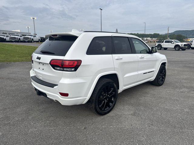 used 2022 Jeep Grand Cherokee car, priced at $31,145