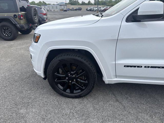 used 2022 Jeep Grand Cherokee car, priced at $31,145
