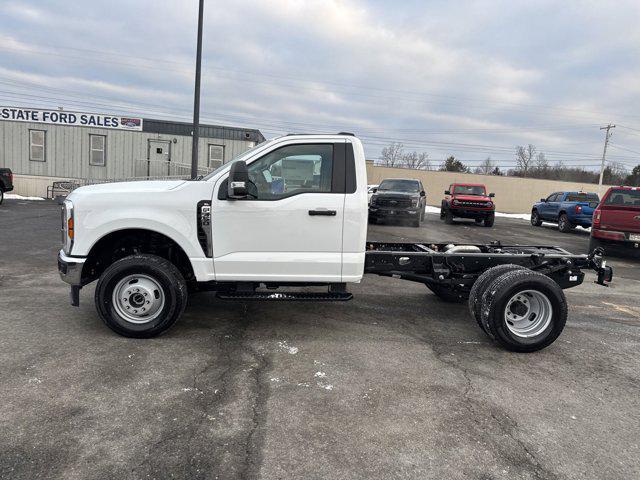 new 2025 Ford F-350 car, priced at $56,410