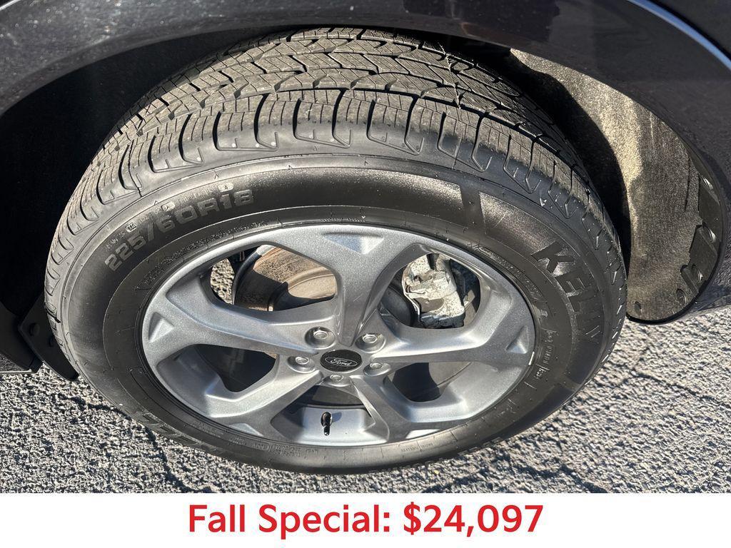 used 2024 Ford Escape car, priced at $24,097