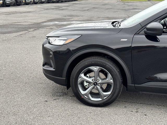 new 2025 Ford Escape car, priced at $32,338