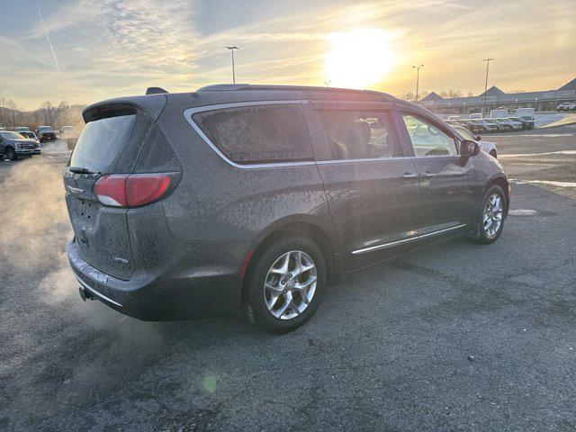 used 2017 Chrysler Pacifica car, priced at $20,185