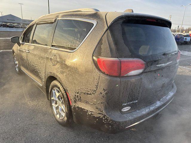 used 2017 Chrysler Pacifica car, priced at $20,185