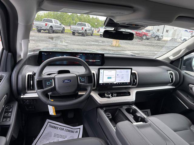new 2025 Ford Expedition car, priced at $69,617