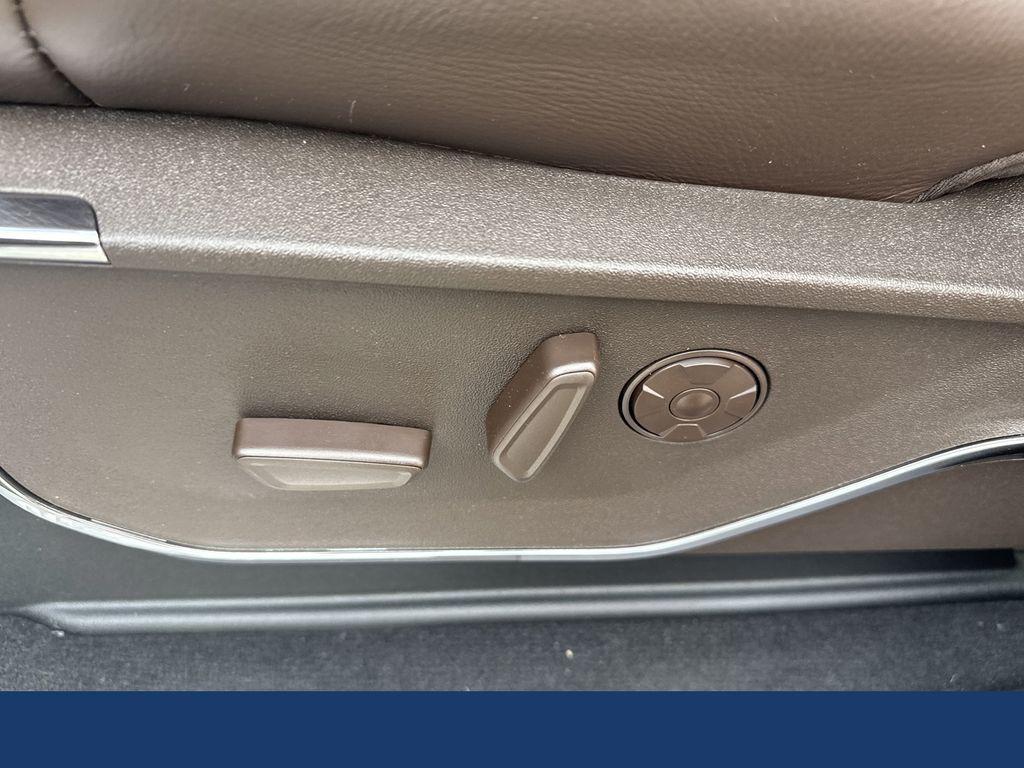 new 2025 Ford F-250 car, priced at $86,702