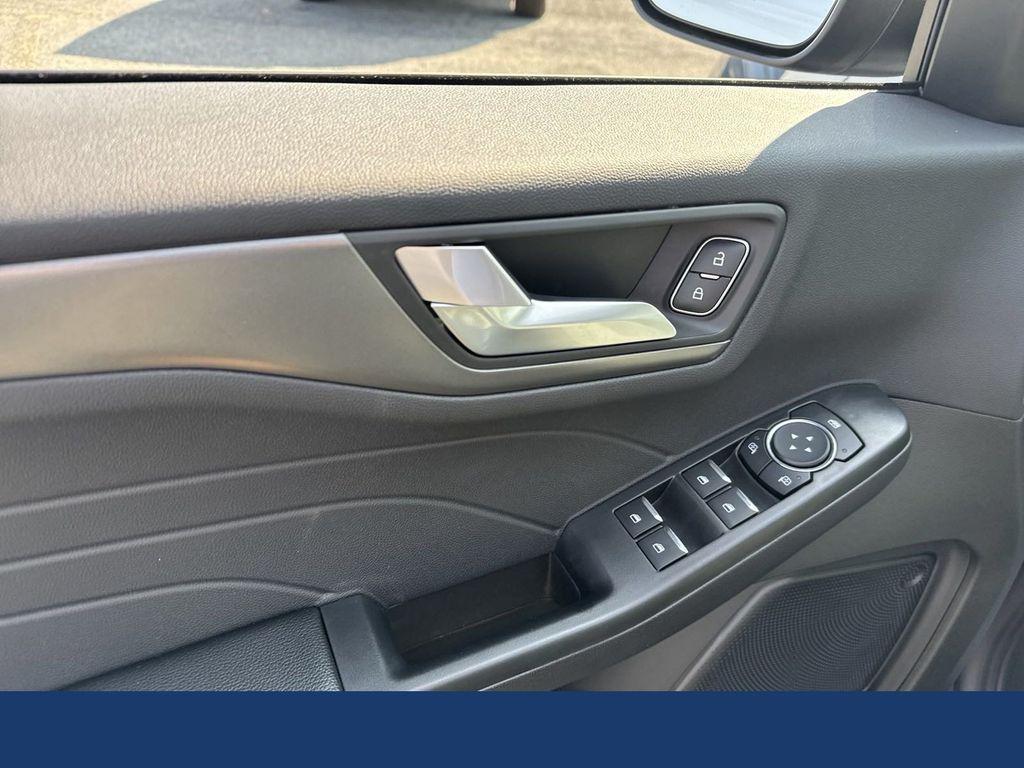 new 2024 Ford Escape PHEV car, priced at $29,856