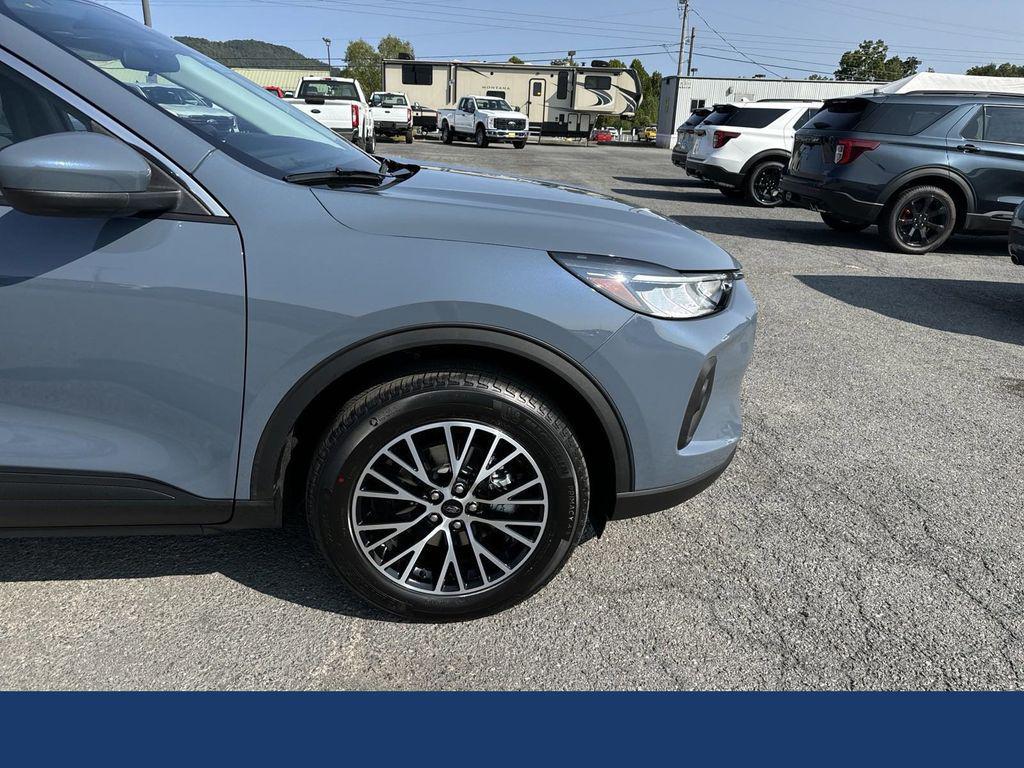 new 2024 Ford Escape PHEV car, priced at $29,856