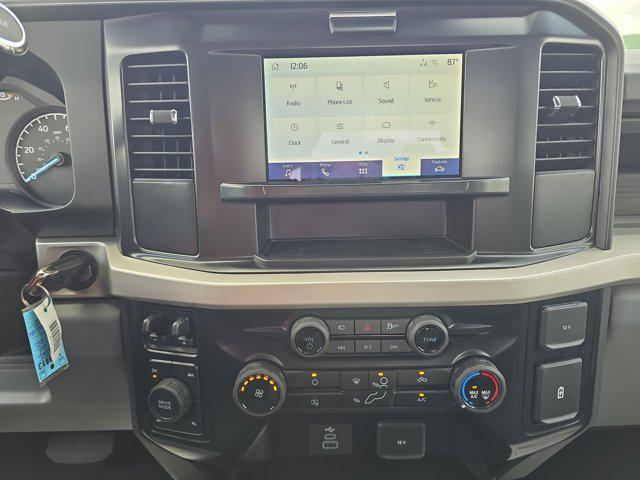 new 2025 Ford F-250 car, priced at $59,345