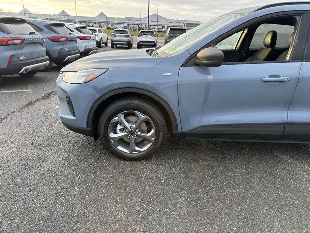 new 2025 Ford Escape car, priced at $33,970