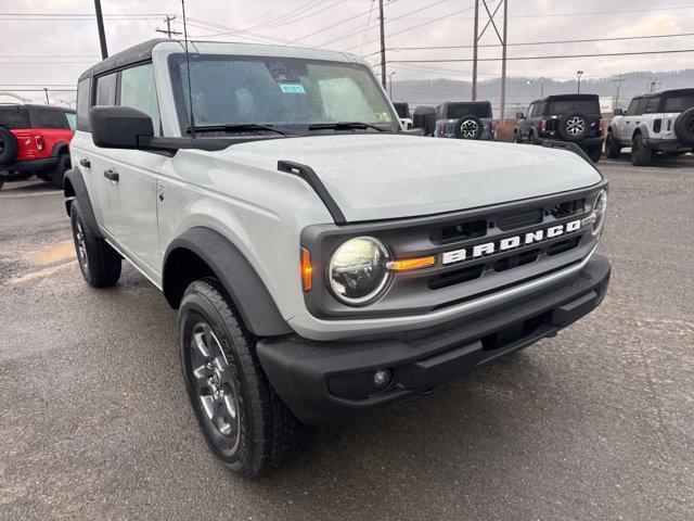 new 2024 Ford Bronco car, priced at $48,625