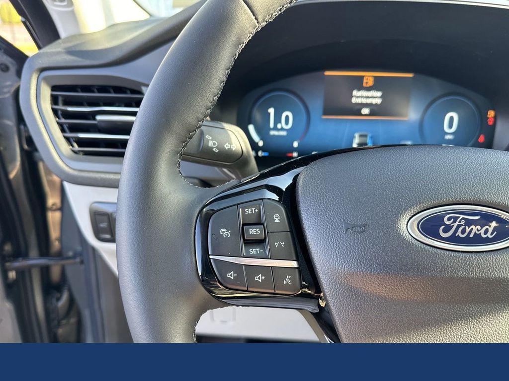 new 2024 Ford Escape car, priced at $29,999