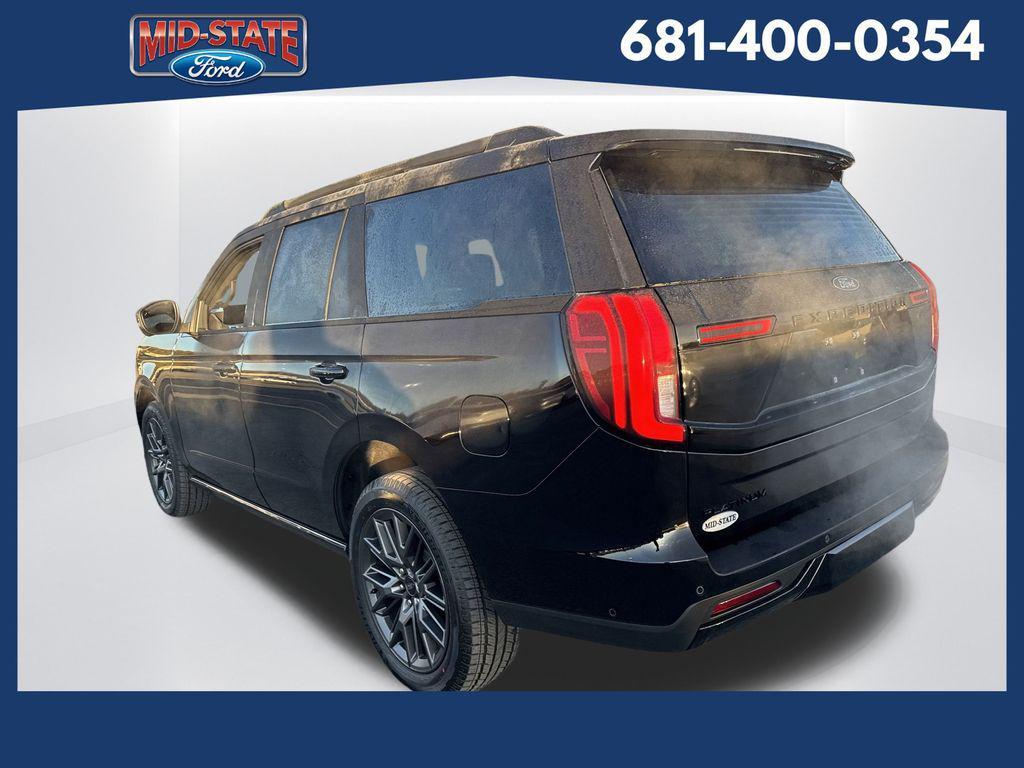 new 2025 Ford Expedition car, priced at $83,925