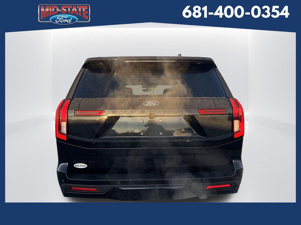 new 2025 Ford Expedition car, priced at $83,925