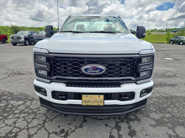 new 2025 Ford F-350 car, priced at $56,969
