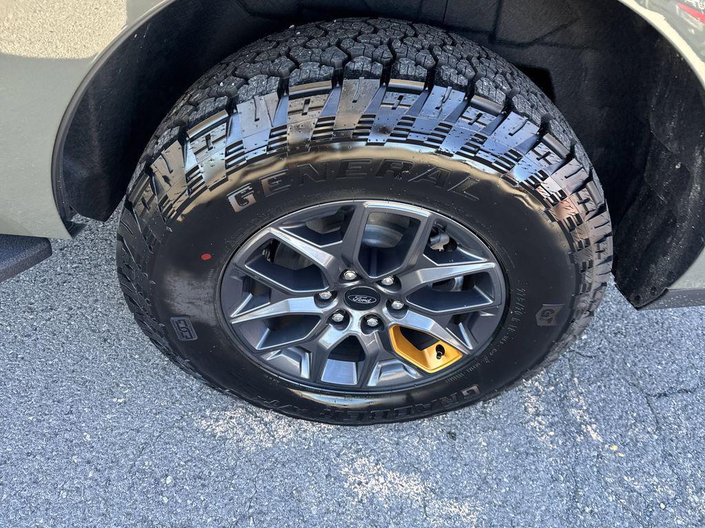 new 2025 Ford Expedition car, priced at $82,720