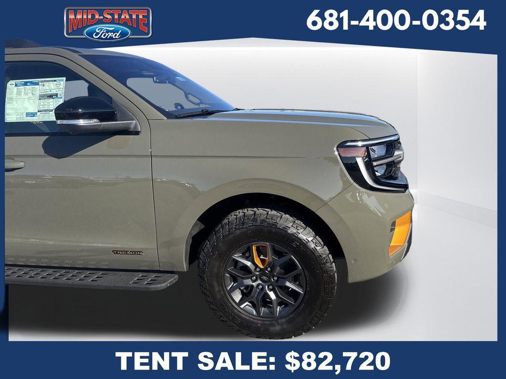 new 2025 Ford Expedition car, priced at $82,720