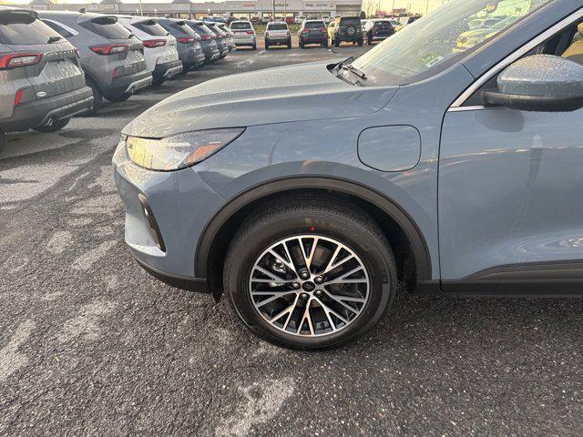 new 2025 Ford Escape car, priced at $38,555