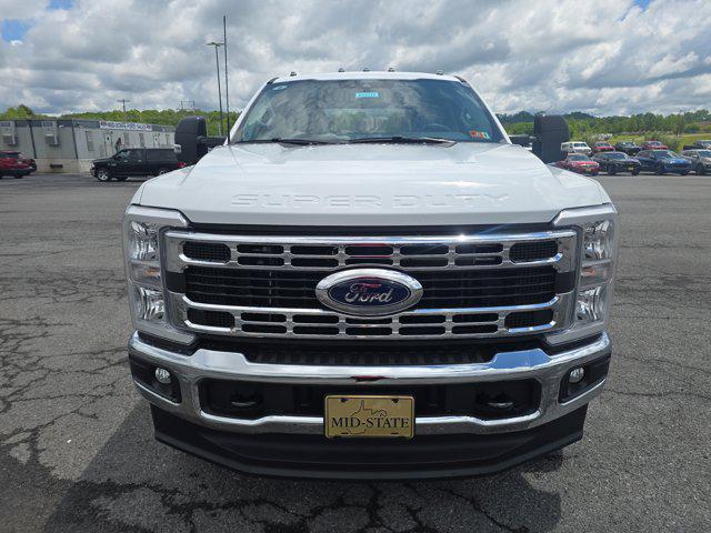 new 2025 Ford F-350 car, priced at $65,665
