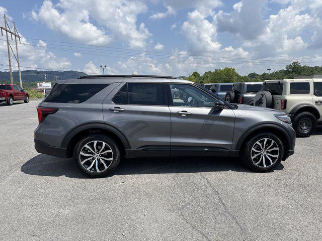new 2025 Ford Explorer car, priced at $45,850