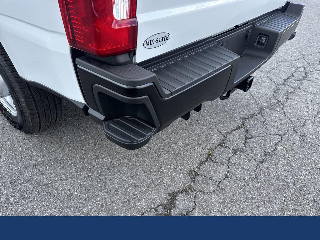 new 2026 Ford F-350 car, priced at $67,135