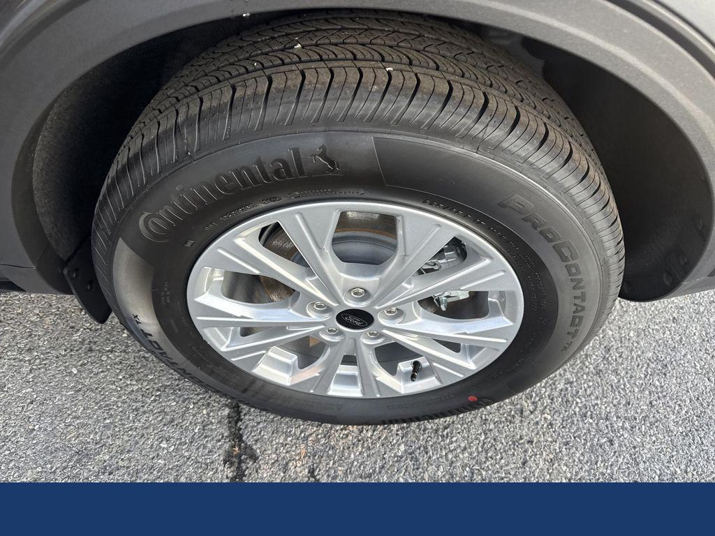 new 2026 Ford Escape car, priced at $32,449