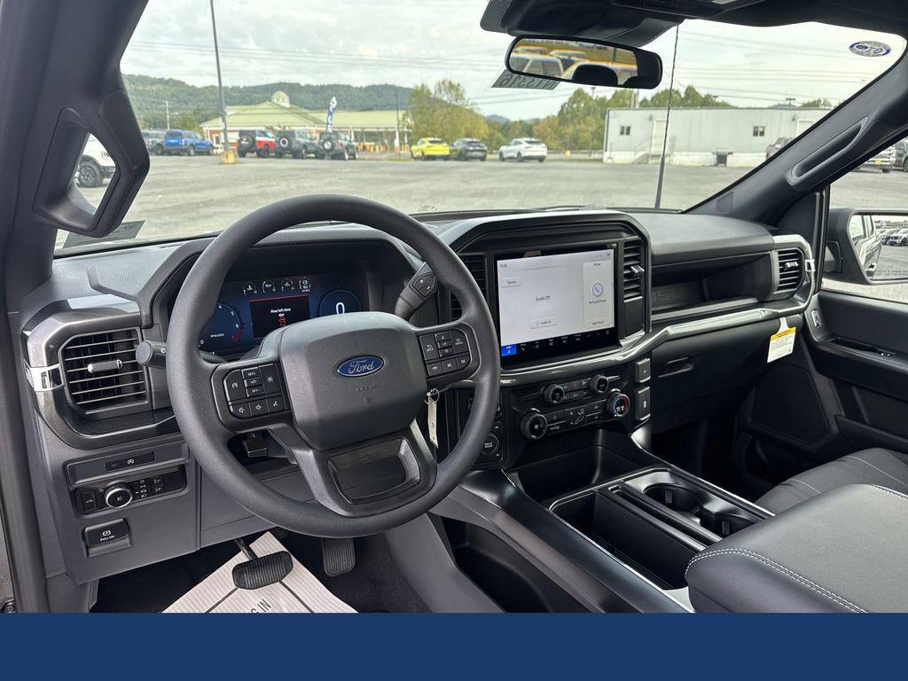 new 2025 Ford F-150 car, priced at $45,995