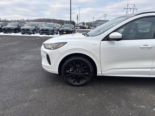 new 2025 Ford Escape car, priced at $42,024