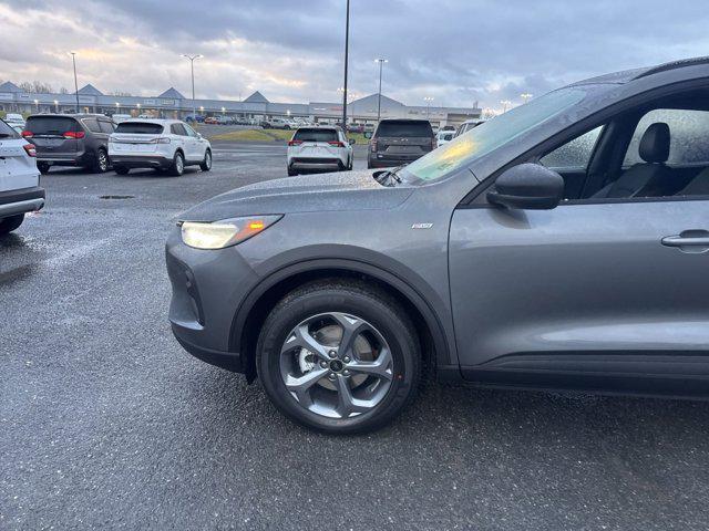 new 2025 Ford Escape car, priced at $33,926